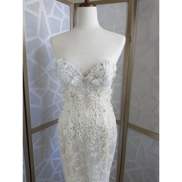 Eve of Milady Wedding Dress Strapless Fit and Flare Couture Collection Size 8 - Picture 3 of 12